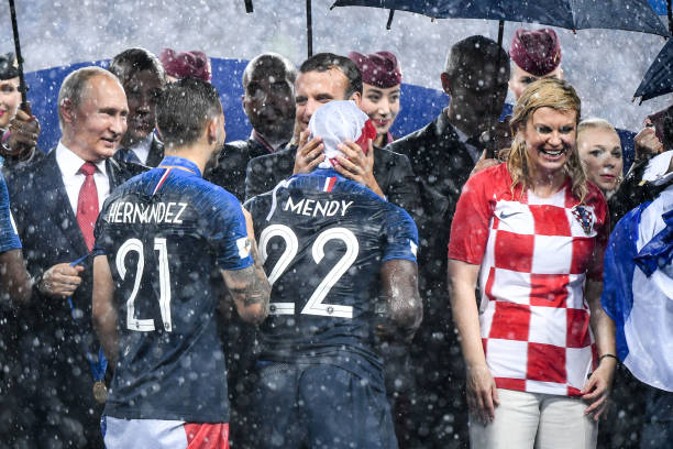 巴萨的阵容 巴萨的阵容