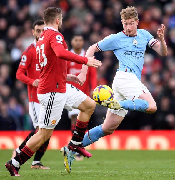 进攻足球和 进攻足球和